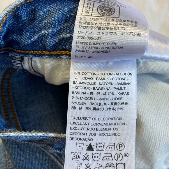 Levi's Ribcage Straight Ankle Size 30 - Picture 11 of 11